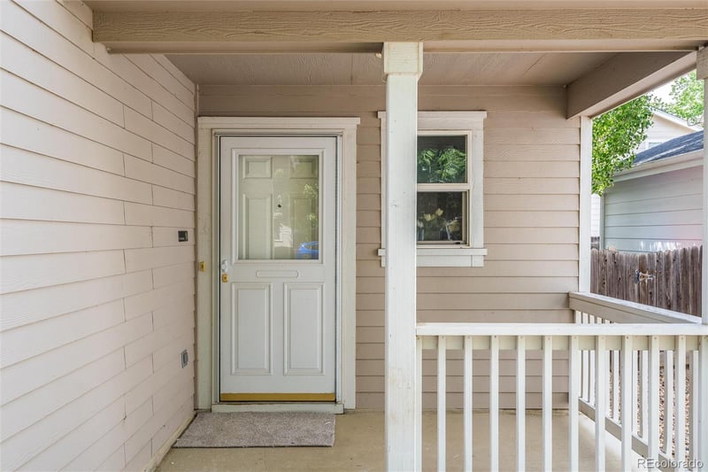 10655 Forester Pl, Longmont, CO 80504