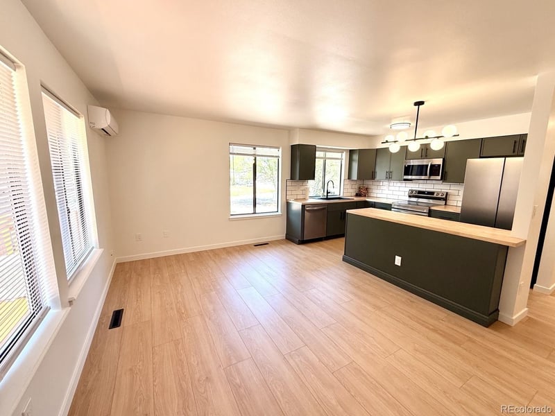 7889 York St #3, Denver, CO 80229