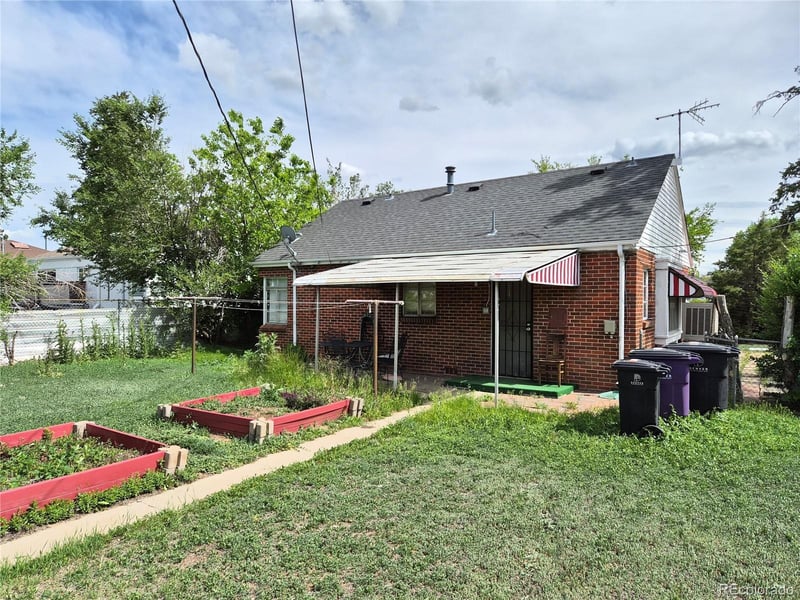 7601 Montview, Denver, CO 80220