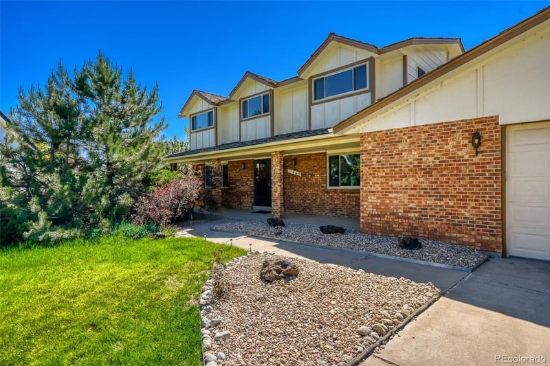 11468 E Berry Dr, Englewood, CO 80111