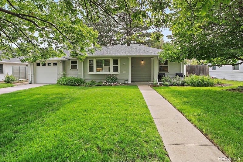 910 Kearney St, Denver, CO 80220