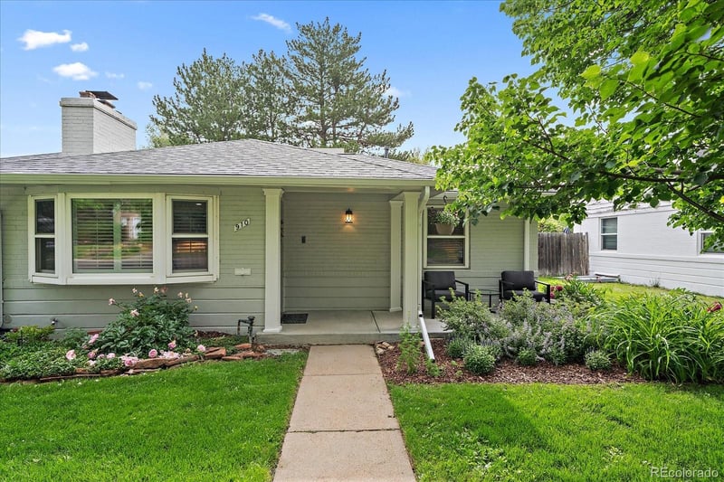 910 Kearney St, Denver, CO 80220