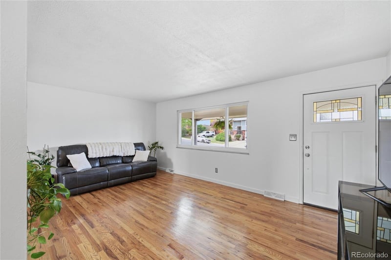 580 W 79th Pl, Denver, CO 80221