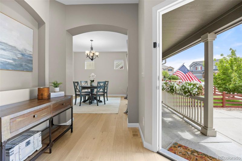 5060 S Riviera Ct, Aurora, CO 80015