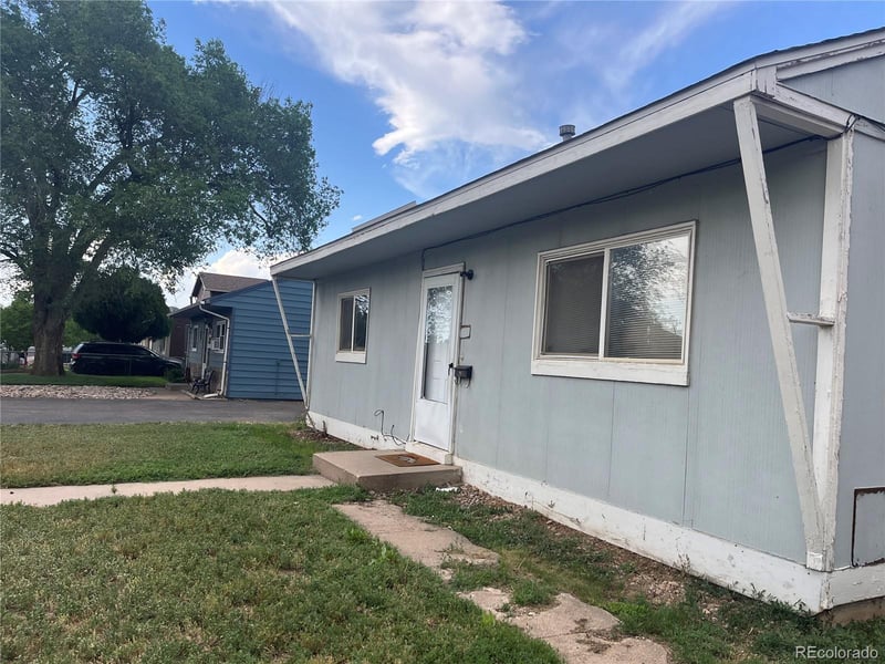 804 S 1st Ave, Brighton, CO 80601