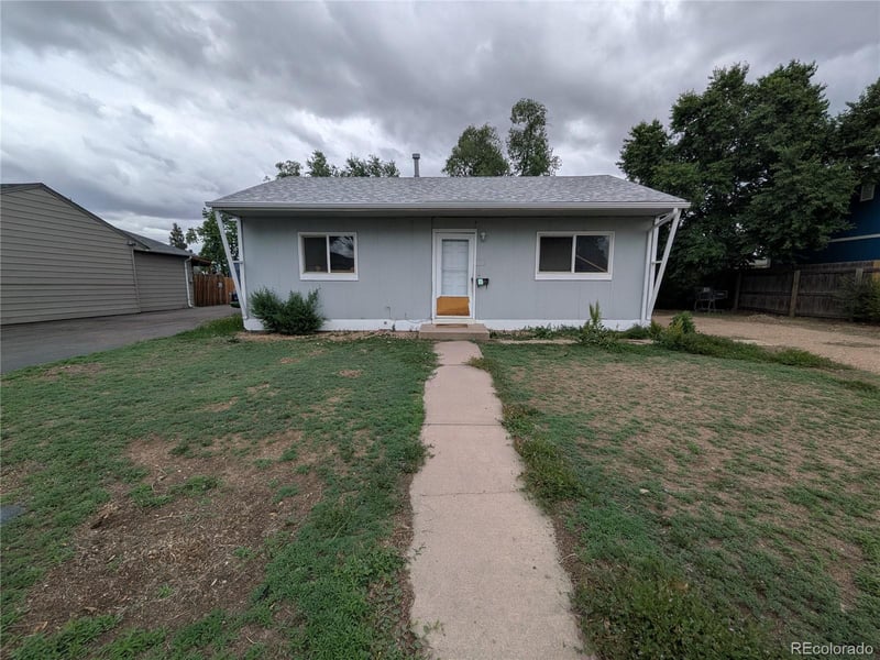804 S 1st Ave, Brighton, CO 80601