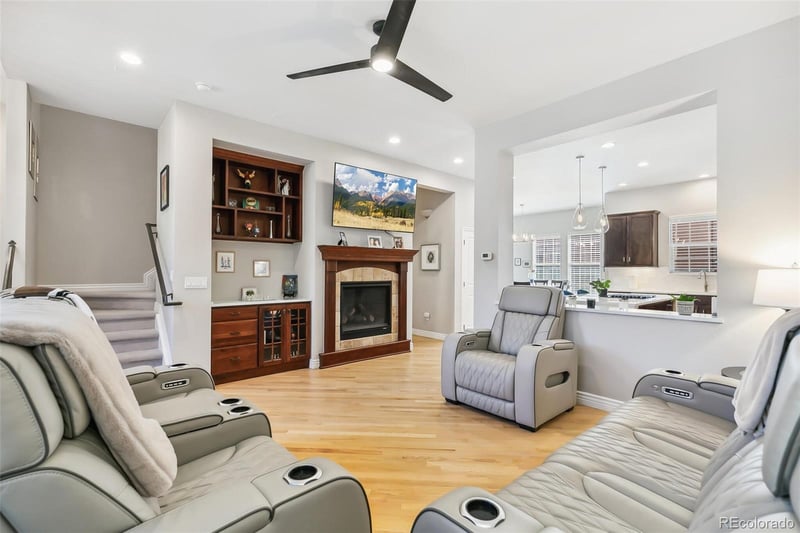 7812 Inverness Blvd, Englewood, CO 80112