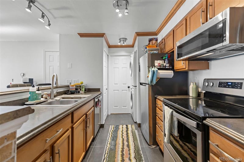 8803 Colorado Blvd #102, Thornton, CO 80229