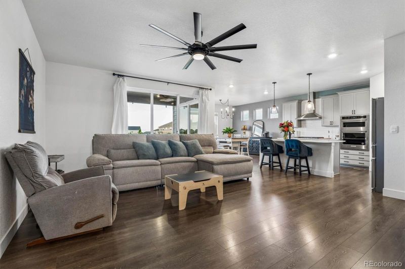 8333 E 132nd Dr, Thornton, CO 80602