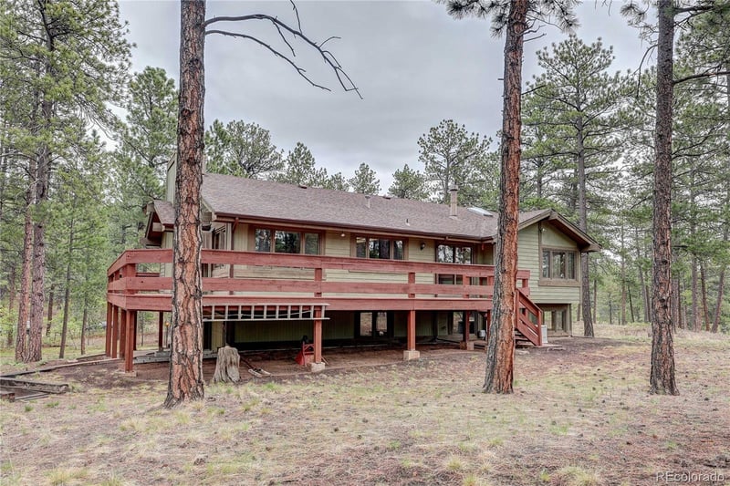 4490 Red Rock Dr, Larkspur, CO 80118