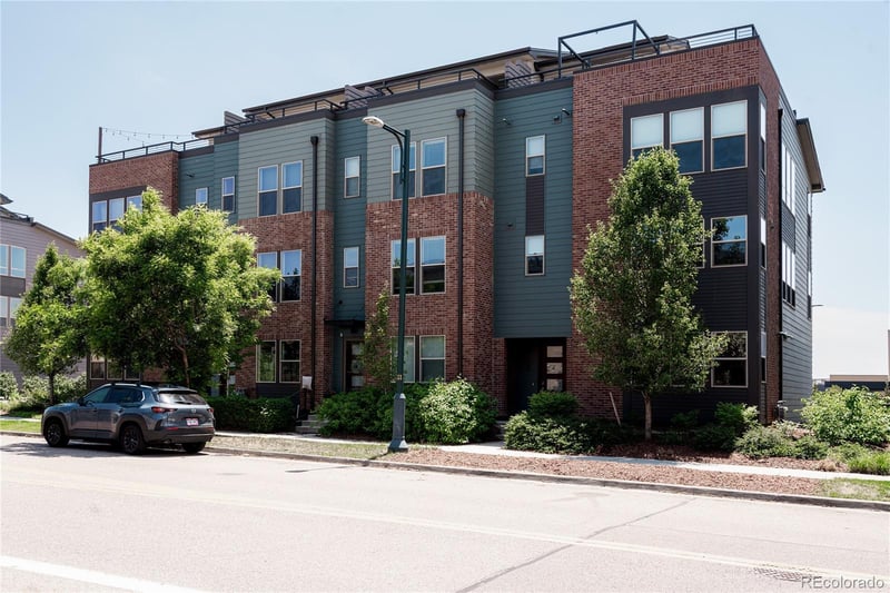 8952 E 47th Ave, Denver, CO 80238