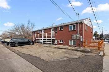 2397 S Locust St, Denver, CO 80222