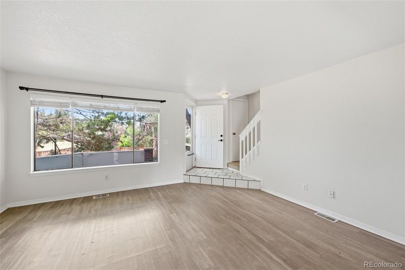 138 S Nome St, Aurora, CO 80012