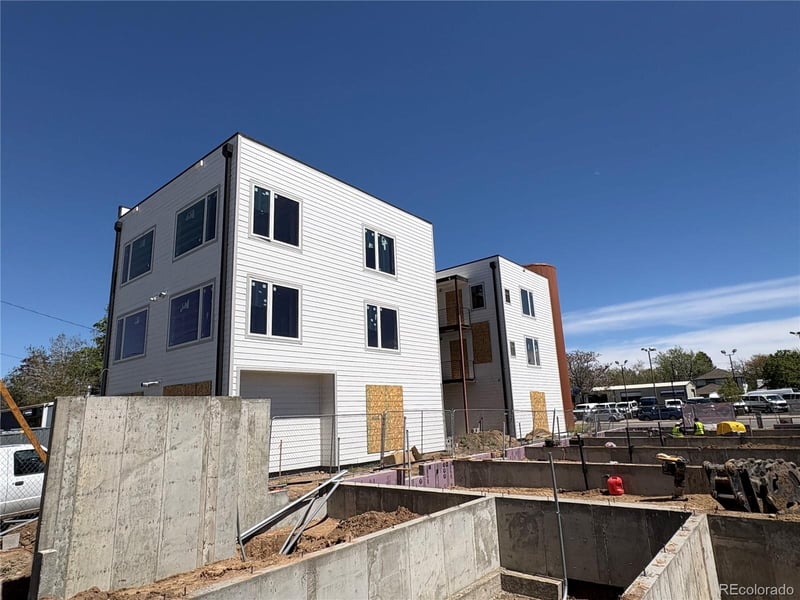 2479 S Broadway, Denver, CO 80210