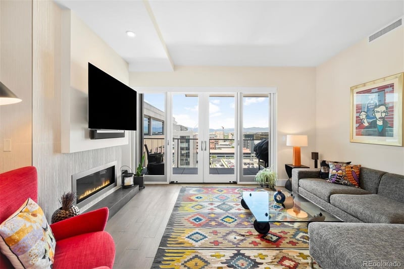 155 Steele St #1017, Denver, CO 80206