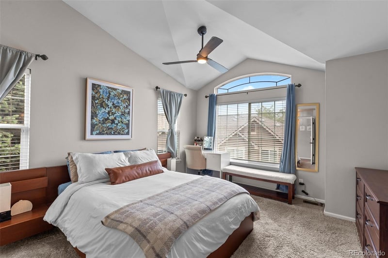 5555 E Briarwood Ave #2104, Centennial, CO 80122