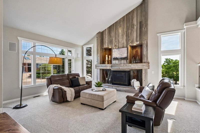 10074 Charissglen Ln, Highlands Ranch, CO 80126