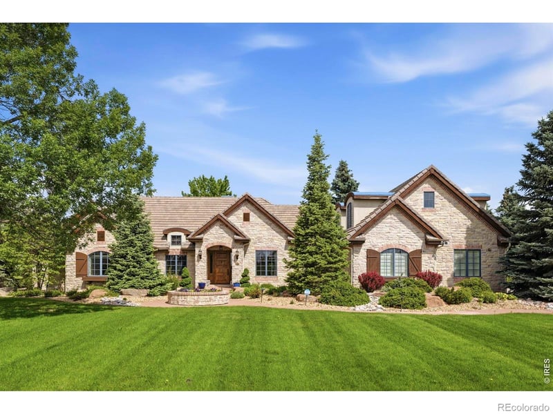 8745 Portico Ln, Longmont, CO 80503