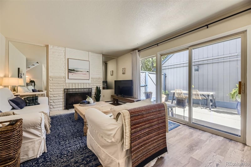 2437 S Victor St #A, Aurora, CO 80014