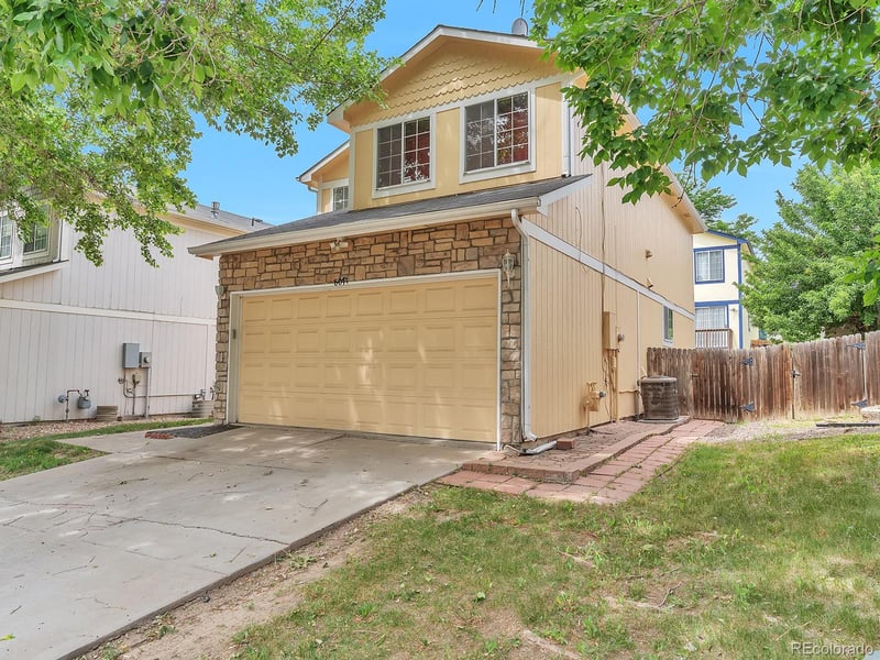 8071 Bryant St, Westminster, CO 80031