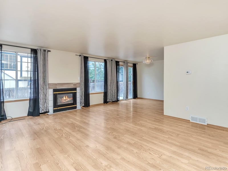 8071 Bryant St, Westminster, CO 80031