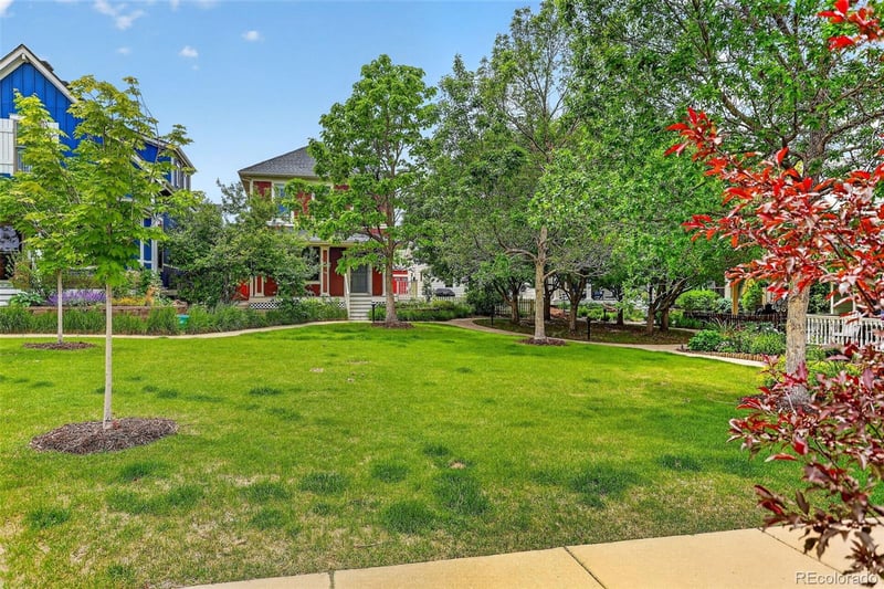 10580 E 28th Pl, Denver, CO 80238