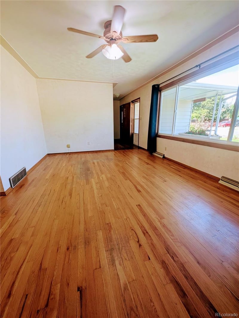 1616 W 16th St, Loveland, CO 80538