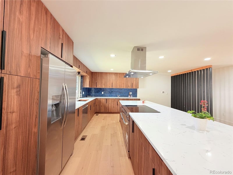 2448 S Holland Ct, Denver, CO 80227