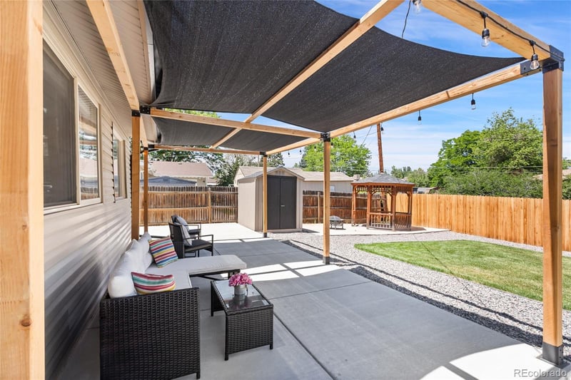9457 W Arizona Ave, Lakewood, CO 80232