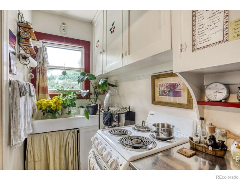805 Bowen St, Longmont, CO 80501
