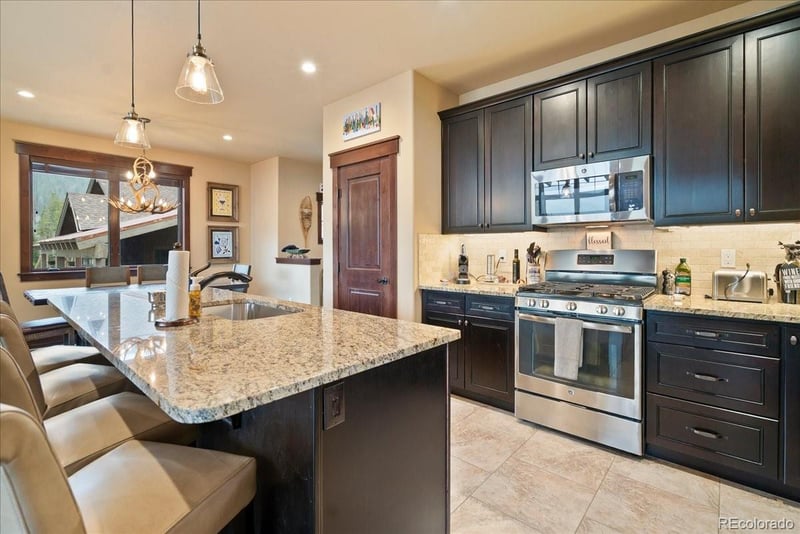 853 Independence Rd, Dillon, CO 80435