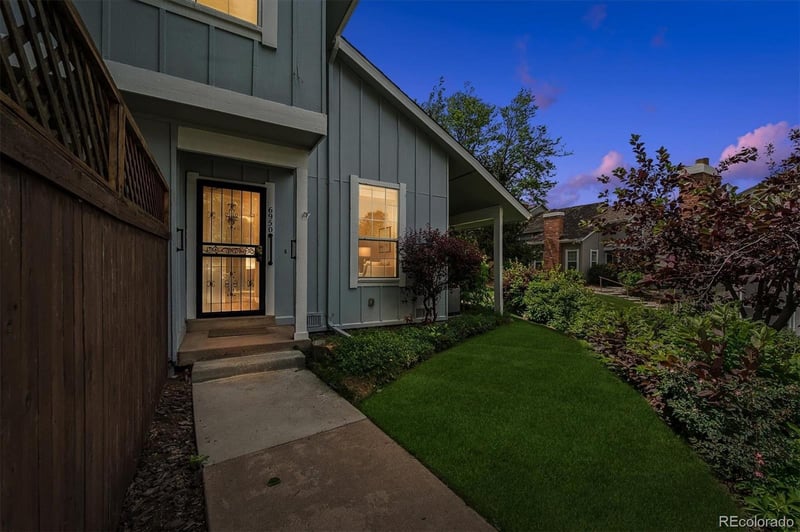 6950 S Knolls Way, Centennial, CO 80122