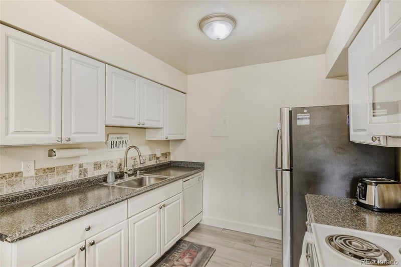 9380 W 49th Ave #110, Wheat Ridge, CO 80033