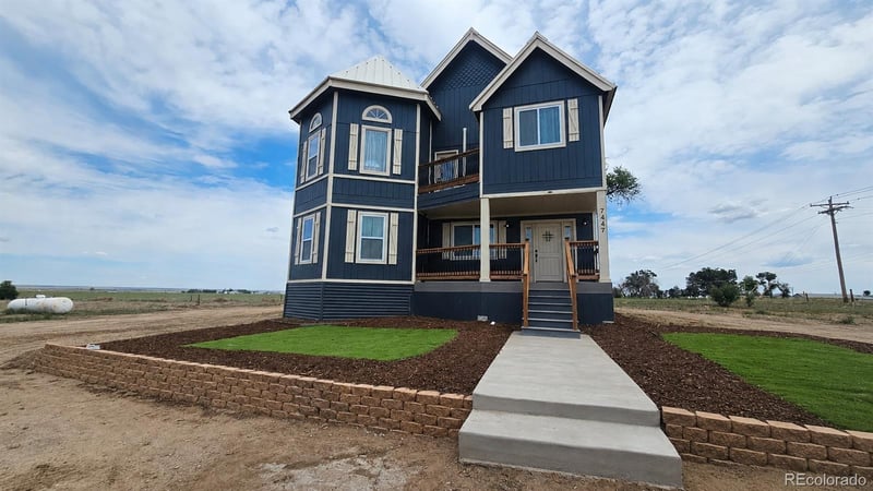 7447 County Road U, Wiggins, CO 80654