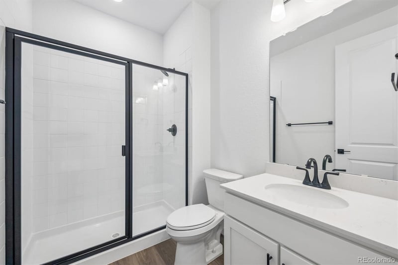 25264 E Warren Pl, Aurora, CO 80018