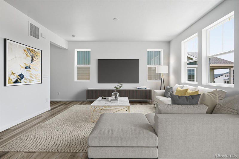 706 Bradley Cir, Elizabeth, CO 80107