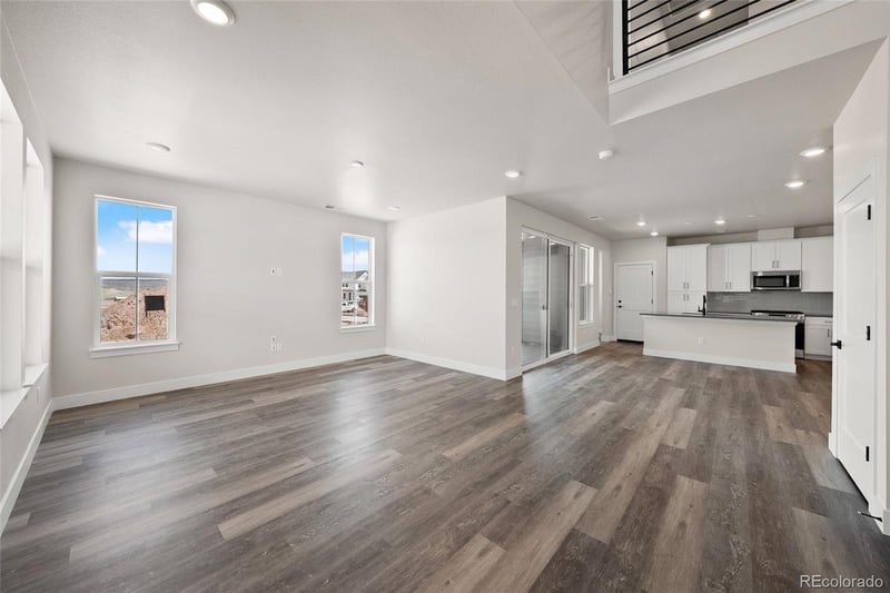 8741 Whiteclover St, Littleton, CO 80125