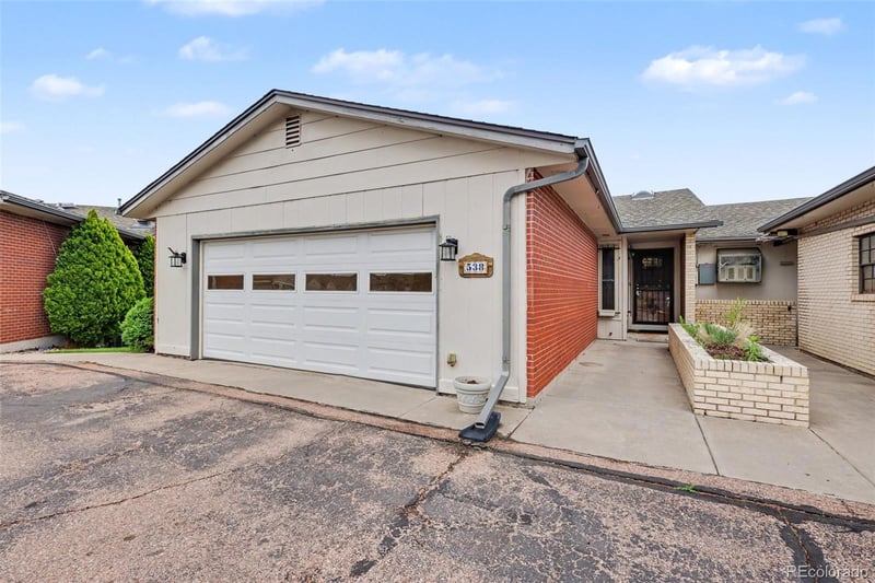 538 Lakewood Cir, Colorado Springs, CO 80910