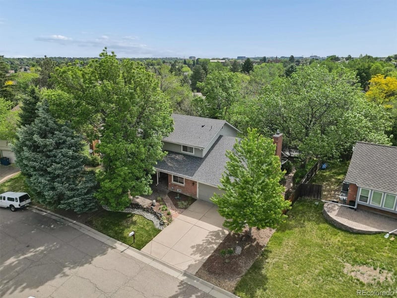 8070 S Monaco Cir, Centennial, CO 80112