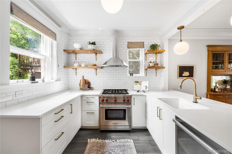 1371 Milwaukee St, Denver, CO 80206
