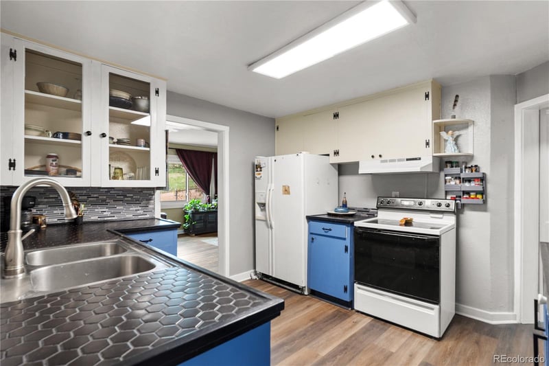 20 Larkspur St, Palmer Lake, CO 80133