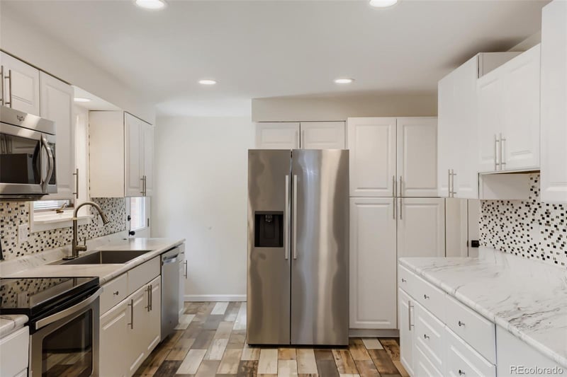 689 Jasper St, Aurora, CO 80011