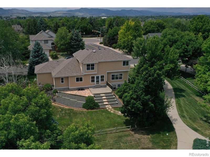 6100 Pheasant Ct, Fort Collins, CO 80525