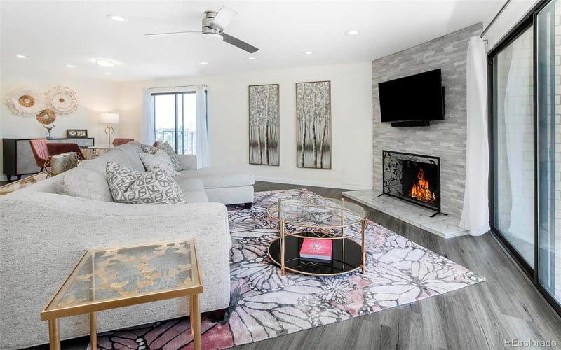 800 Pearl St #1010, Denver, CO 80203