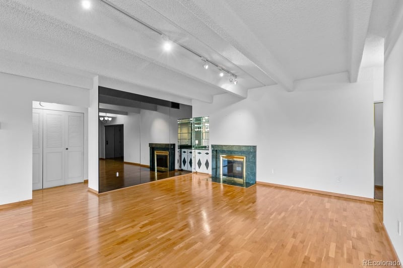 7877 E Mississippi Ave #402, Denver, CO 80247