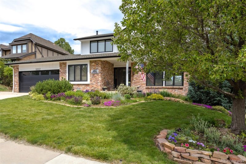 10557 W Ottawa Ave, Littleton, CO 80127