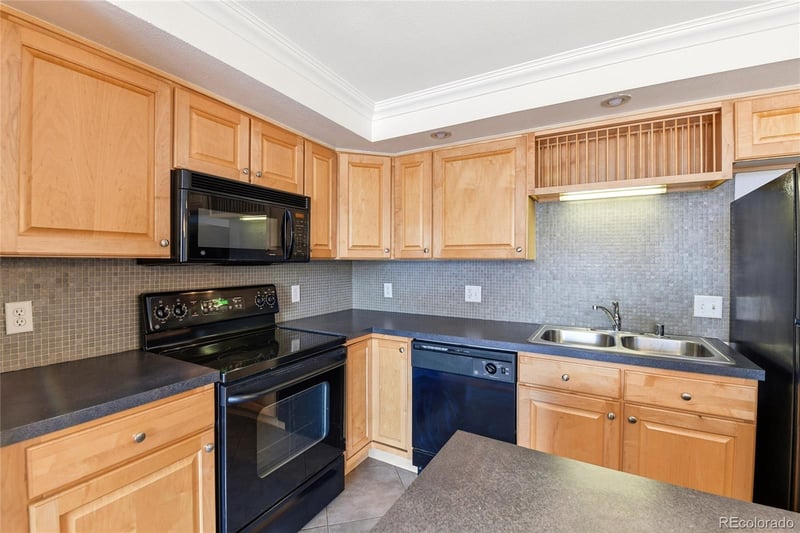 601 W 11th Ave #504, Denver, CO 80204