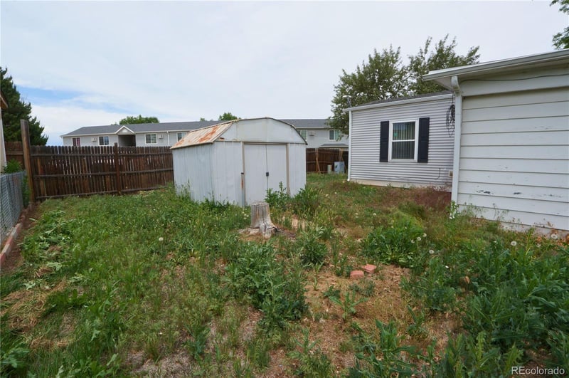 825 Glen Ayre St, Dacono, CO 80514