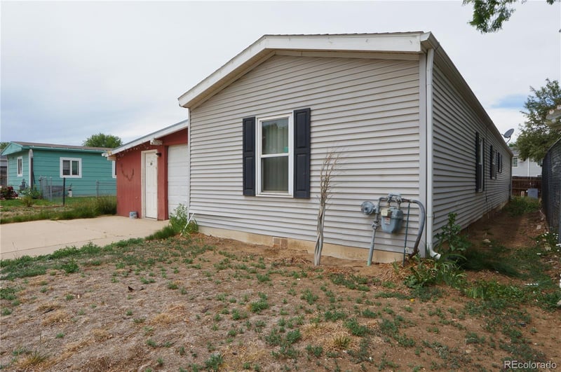 825 Glen Ayre St, Dacono, CO 80514