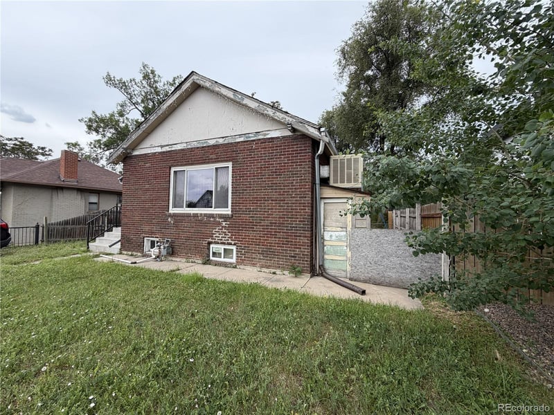 2418 W 38th Ave, Denver, CO 80211